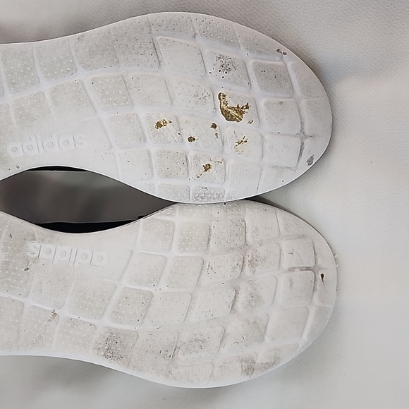 adidas Women's Shoes Size: 8 - Picture 15 of 17